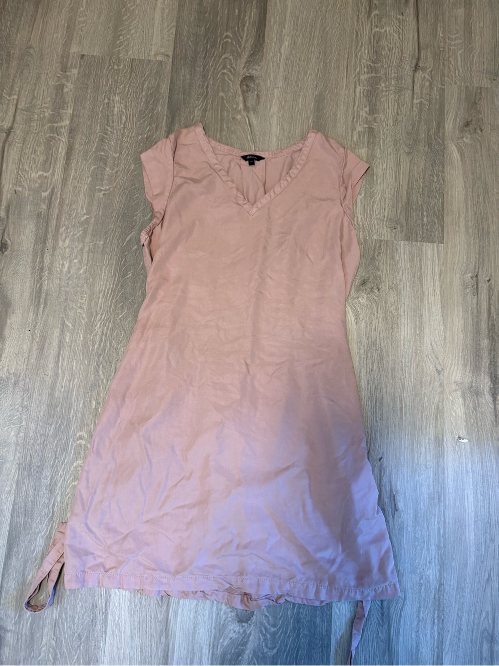 Reitman’s Light Pink V-Neck Casual Dress